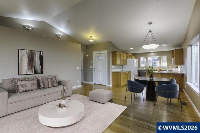 4995 Ward Dr NE, Salem, OR 97305