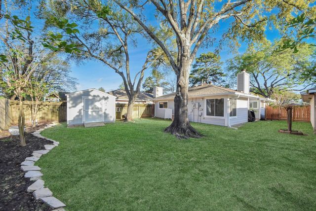 9227 Rippling Fields Drive, Houston, TX 77064