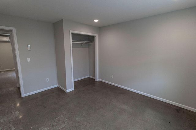 1409 PARIS RD 101, Columbia, MO 65201