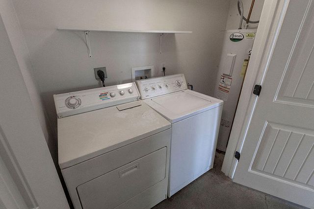 1409 PARIS RD 101, Columbia, MO 65201