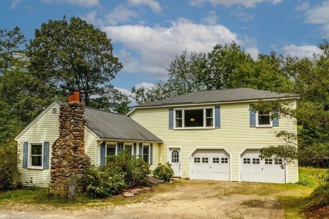 343 Lake Road, Ashburnham, MA 01430
