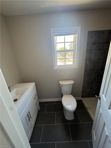 637 Grimes RD, Hampton, VA 23663