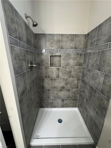 637 Grimes RD, Hampton, VA 23663