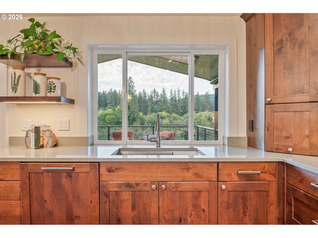 3004 Nw BLUE HERON Dr, Woodland, WA 98674