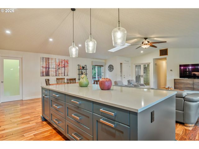 3004 Nw BLUE HERON Dr, Woodland, WA 98674