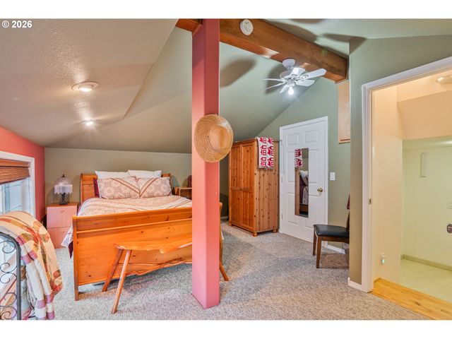 3004 Nw BLUE HERON Dr, Woodland, WA 98674