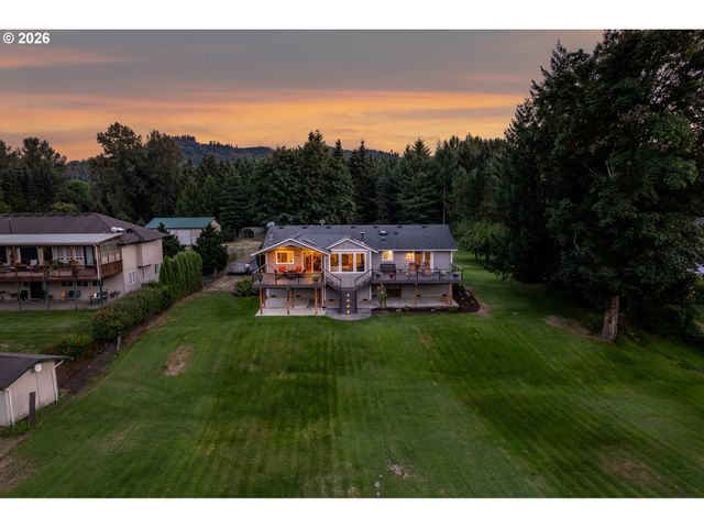 3004 Nw BLUE HERON Dr, Woodland, WA 98674