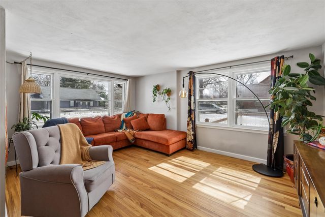 3324 47th Street, Des Moines, IA 50310