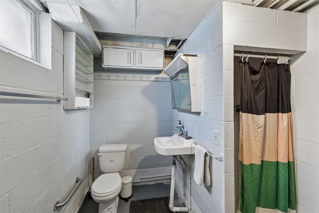 3324 47th Street, Des Moines, IA 50310