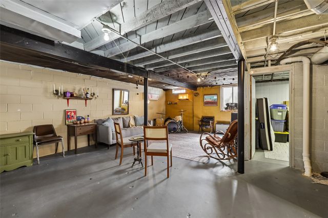 3324 47th Street, Des Moines, IA 50310