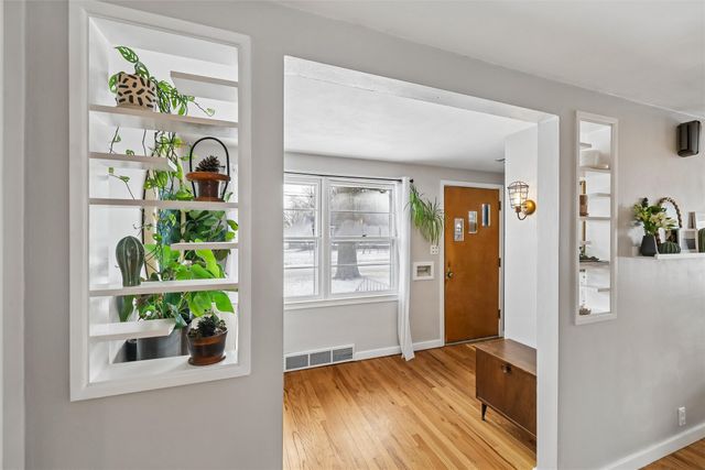 3324 47th Street, Des Moines, IA 50310