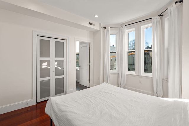 42 W Eagle Street 2, Boston, MA 02128