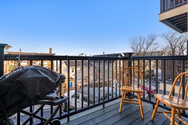 42 W Eagle Street 2, Boston, MA 02128