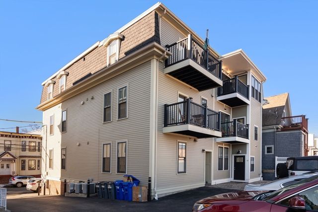 42 W Eagle Street 2, Boston, MA 02128