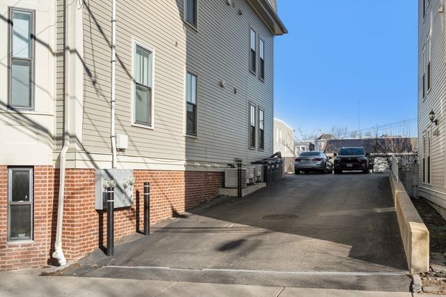 42 W Eagle Street 2, Boston, MA 02128