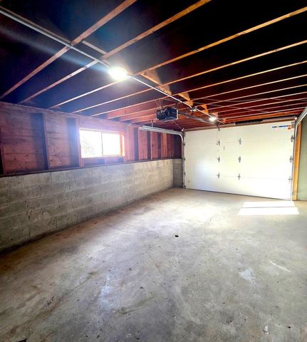 860 N Elm St, Colville, WA 99114