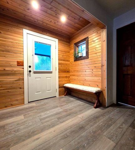 860 N Elm St, Colville, WA 99114