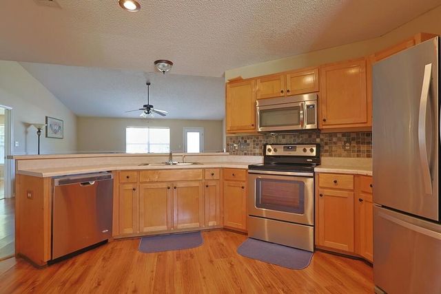 5205 Whitehurst Lane, Crestview, FL 32536