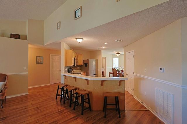 5205 Whitehurst Lane, Crestview, FL 32536