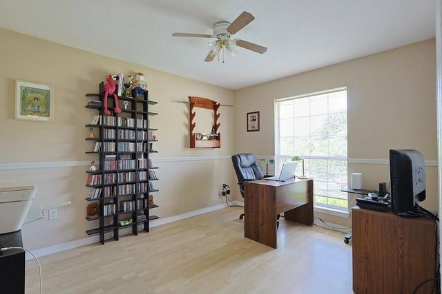 5205 Whitehurst Lane, Crestview, FL 32536