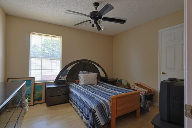 5205 Whitehurst Lane, Crestview, FL 32536