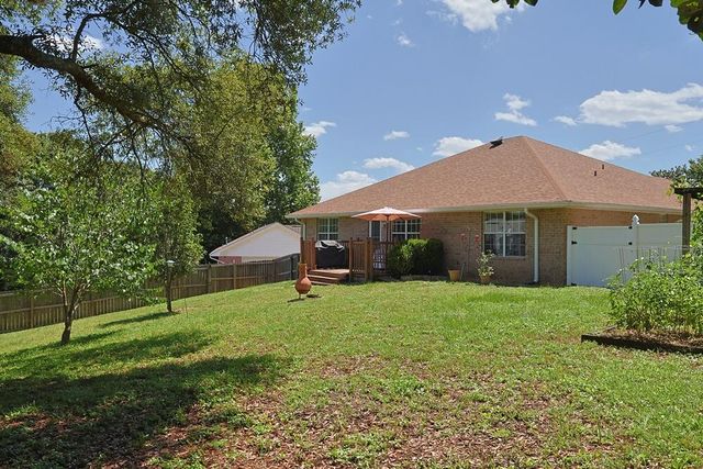 5205 Whitehurst Lane, Crestview, FL 32536