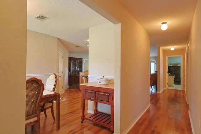 5205 Whitehurst Lane, Crestview, FL 32536