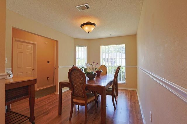 5205 Whitehurst Lane, Crestview, FL 32536