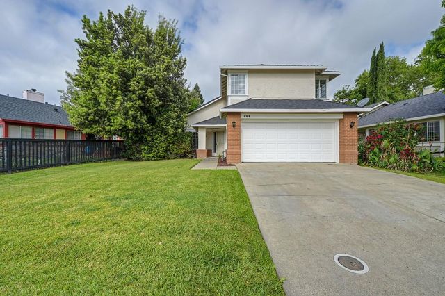 8584 Sunnybrae Dr, Sacramento, CA 95823