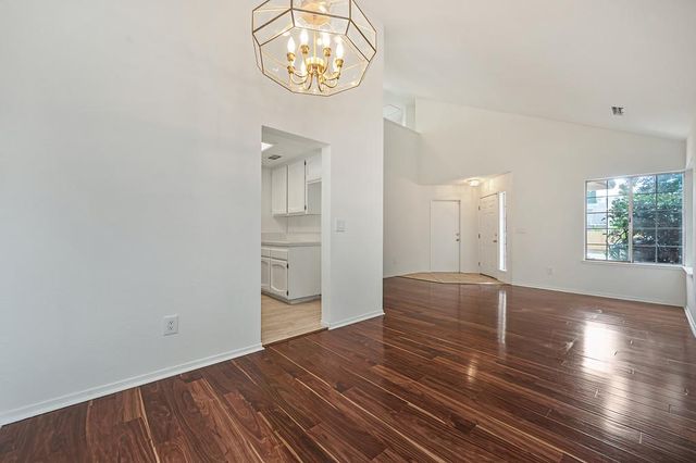 8584 Sunnybrae Dr, Sacramento, CA 95823