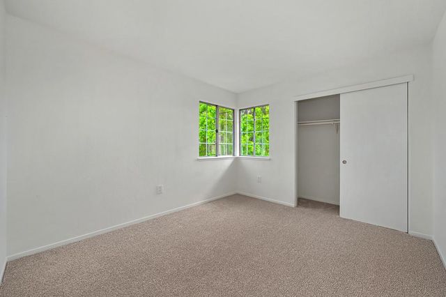 8584 Sunnybrae Dr, Sacramento, CA 95823