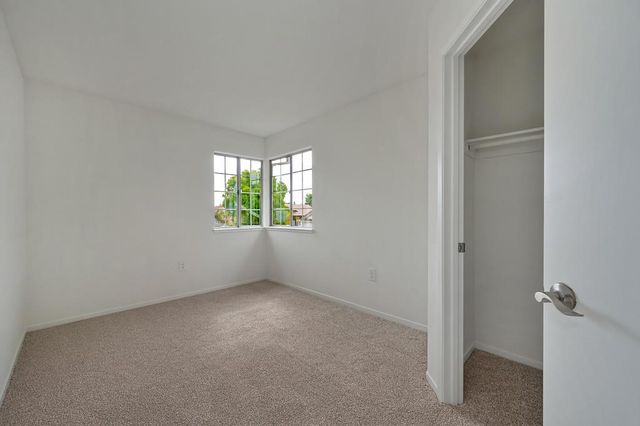 8584 Sunnybrae Dr, Sacramento, CA 95823