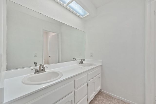 8584 Sunnybrae Dr, Sacramento, CA 95823