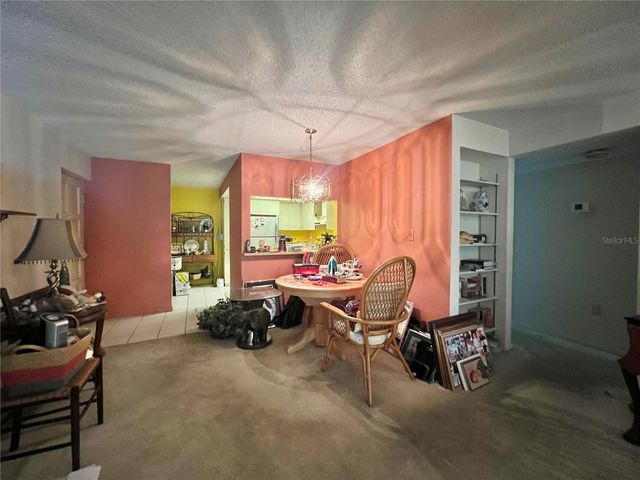 2650 COUNTRYSIDE BOULEVARD B302, Clearwater, FL 33761