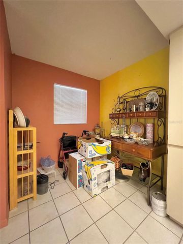 2650 COUNTRYSIDE BOULEVARD B302, Clearwater, FL 33761