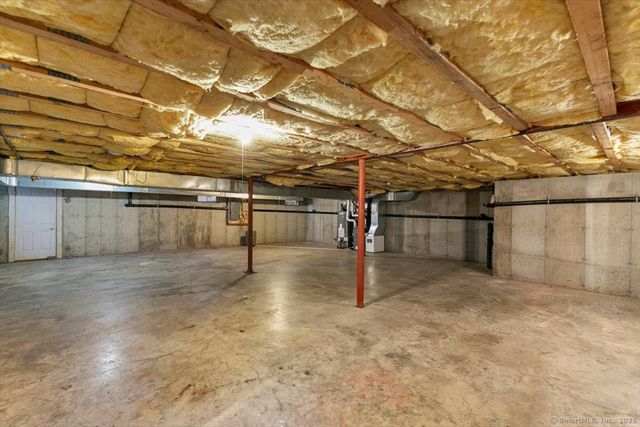 39 L Hermitage Drive 39, Shelton, CT 06484