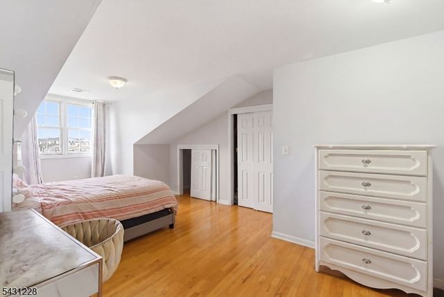 7 Harbor Front Ct. Unit C7 C7, Elizabeth City, NJ 07206