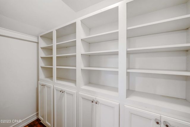 2316 W Beach Drive, Panama City, FL 32401