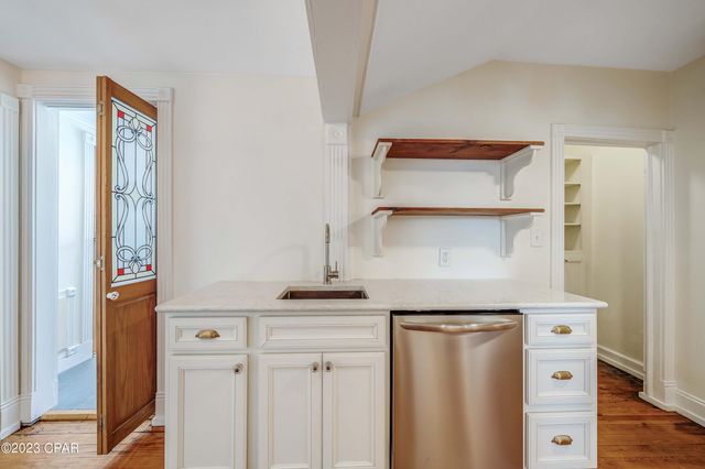 2316 W Beach Drive, Panama City, FL 32401