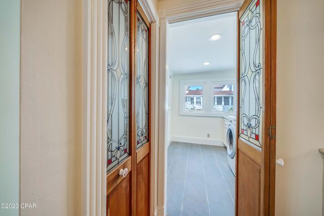 2316 W Beach Drive, Panama City, FL 32401