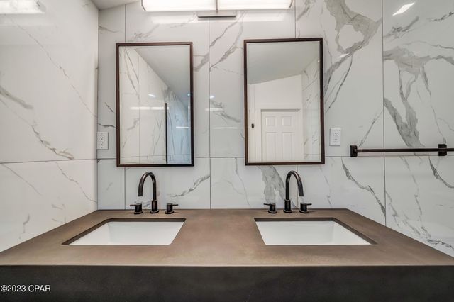 2316 W Beach Drive, Panama City, FL 32401