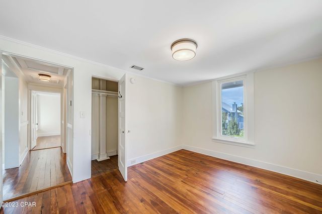 2316 W Beach Drive, Panama City, FL 32401