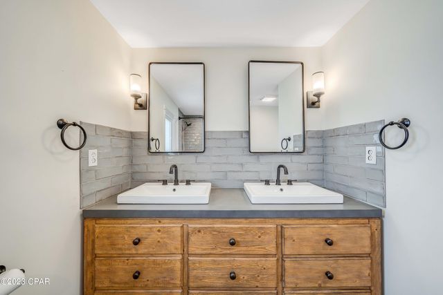 2316 W Beach Drive, Panama City, FL 32401