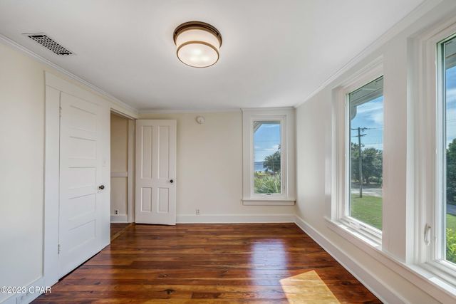 2316 W Beach Drive, Panama City, FL 32401