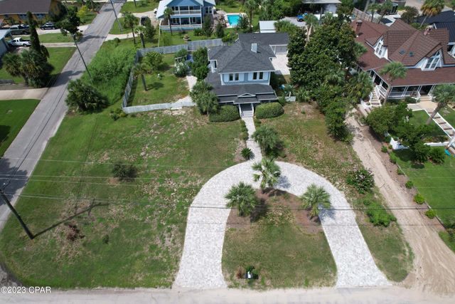 2316 W Beach Drive, Panama City, FL 32401