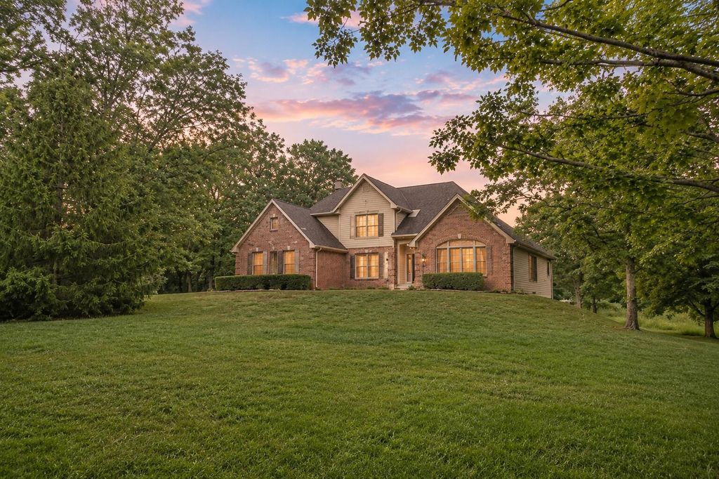 1088 Indian Grove Lane, Rogersville, MO 65742