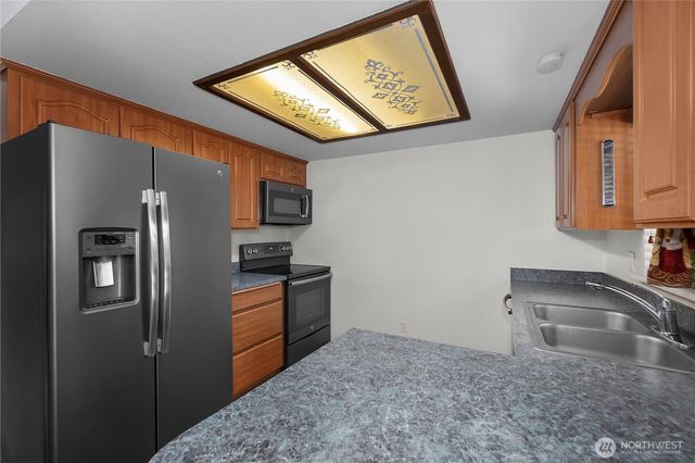 1706 Foxfire Drive SE, Olympia, WA 98513