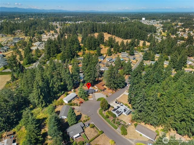 1706 Foxfire Drive SE, Olympia, WA 98513