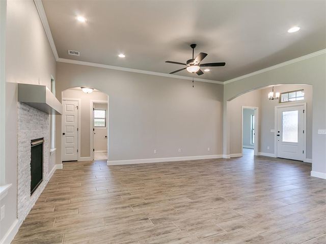 11837 NW 120th Street, Yukon, OK 73099