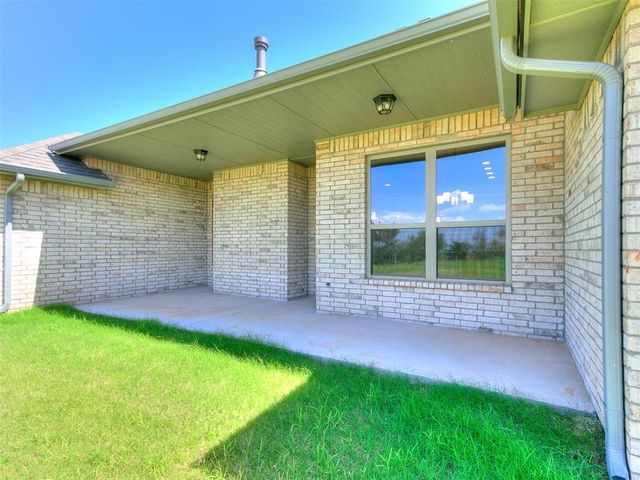 11837 NW 120th Street, Yukon, OK 73099